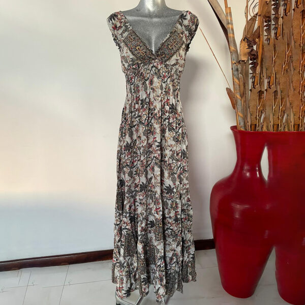 Vestido Acanalado Manga Corta 4 01