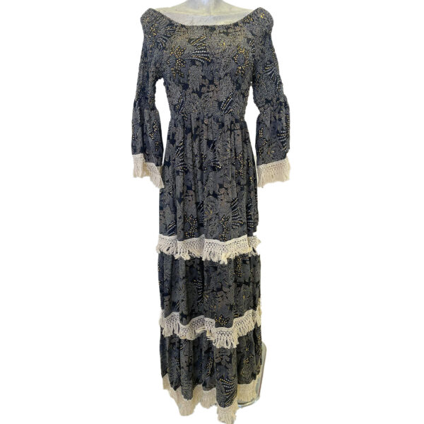 Vestido Acanalado con Flecos 3 01