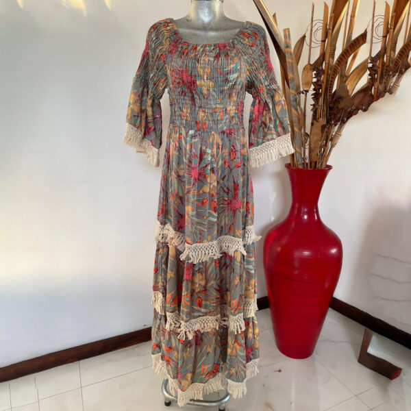 Vestido Acanalado con Flecos 6 01