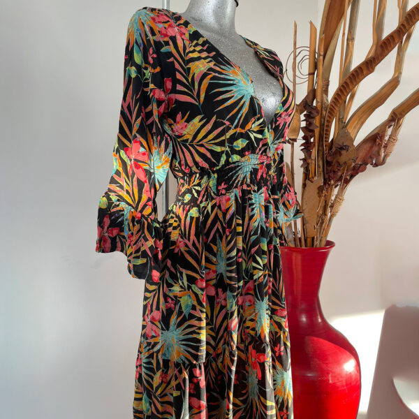 Vestido Escote Profundo - Imagen 3