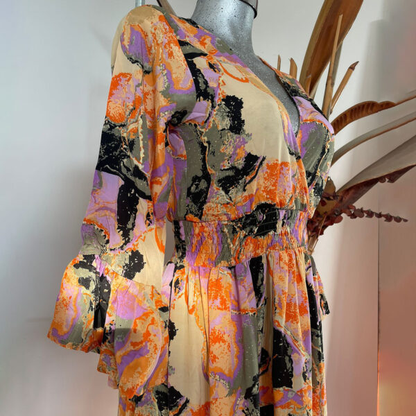 Vestido Escote Profundo - Imagen 5