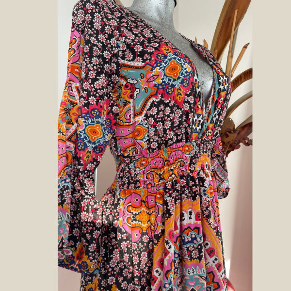 Vestido Escote Profundo - Imagen 7