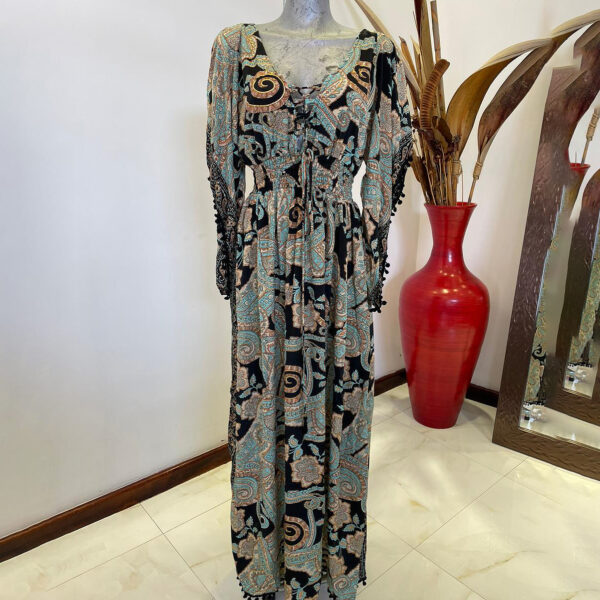 Vestido de borlas 06 01